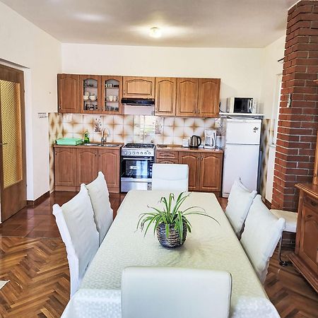 Apartment Ana - Big350 By Interhome トゥラニ エクステリア 写真